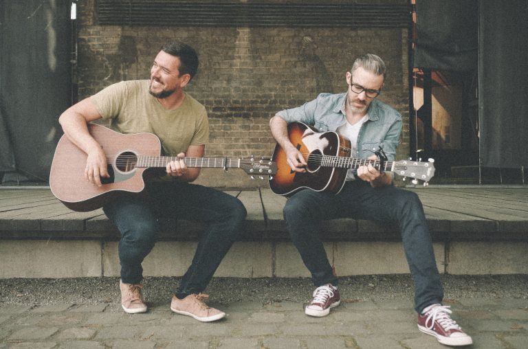 Out now: THRILL OF JOY-EP